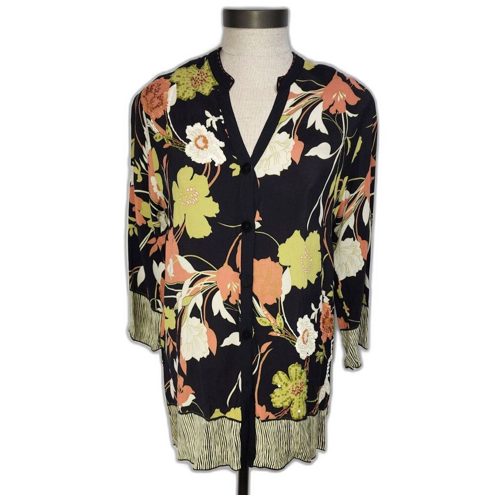 Ku de ta Women's 100% rayon button-up beaded blouse Size M